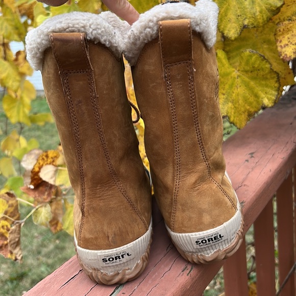 SOREL WATERPROOF WINTER BOOTS - Picture 5 of 12